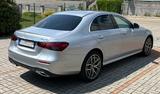 Mercedes-Benz E300e 4M 2xAMG 360° - Mercedes-Benz E 300 mit Hybrid-Antrieb: Silber, Limousine