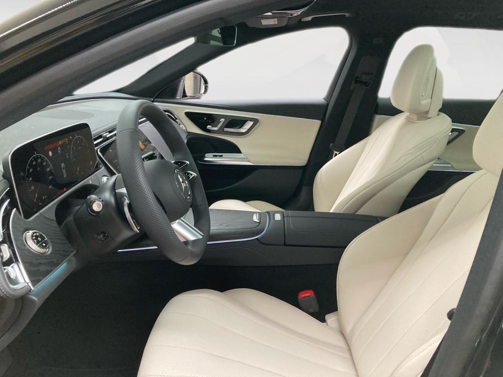 Mercedes-Benz E 220 d 4M EDITION AMG-Line+Pano+AHK+DISTRO+Memo