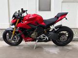 Ducati Streetfighter V4S mit Garantie - STREETFIGHTER