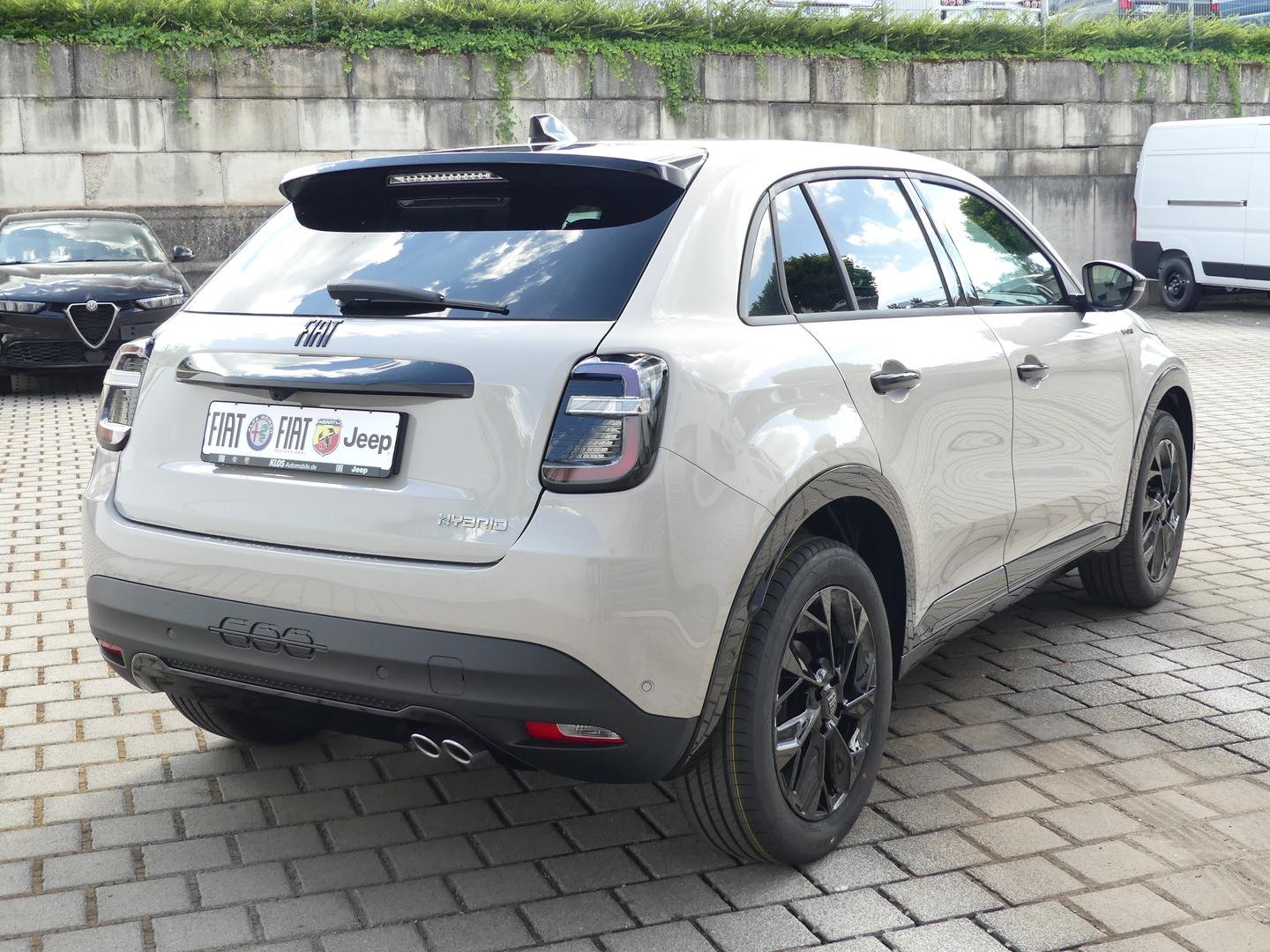 Fiat 600 HYBRID SPORT 1.2 145 PS DCT6 LED NAVI KAMERA