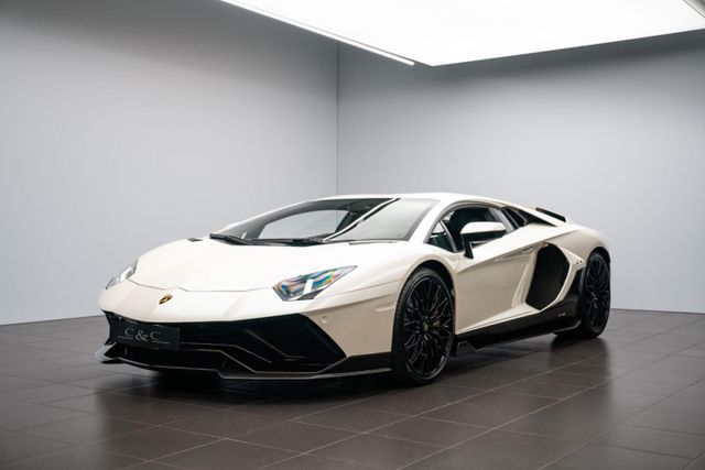 Lamborghini Aventador Ultimae/KAMERA/CARBON/GARANTIE 06/27