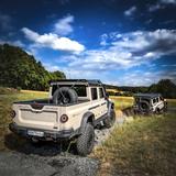 INEOS LENNSON Pro Qurtermaster - INEOS Grenadier mit Panoramadach