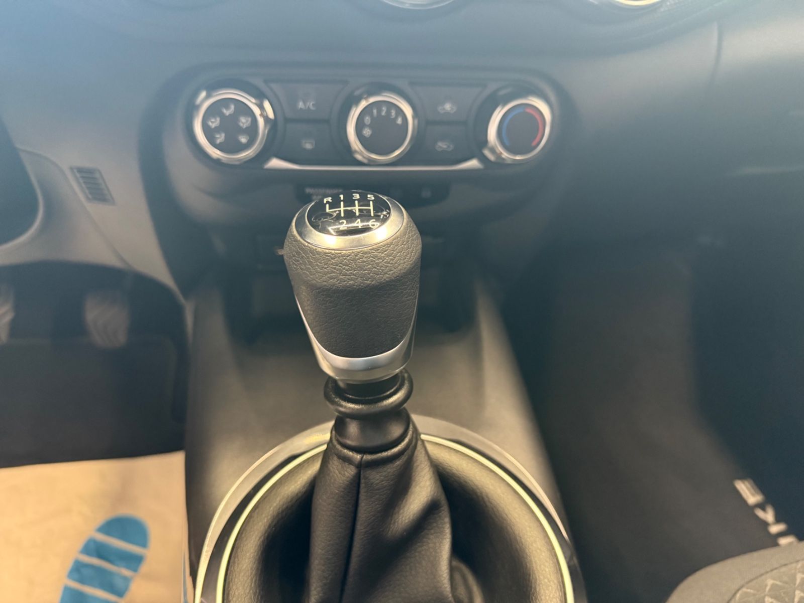 Fahrzeugabbildung Nissan Juke Visia - Klima - Alufelgen