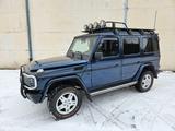 Mercedes-Benz G 500 Station Wagon  - blaue Mercedes-Benz G 500