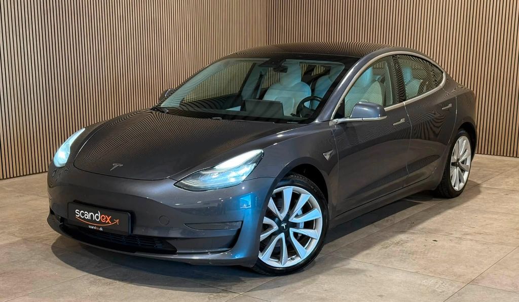Image of Tesla Model 3