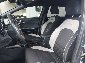 Kia cee'd SW 1.5 GT-Line+Bi-Xenon+Shz+LkHz+Navi+Kame