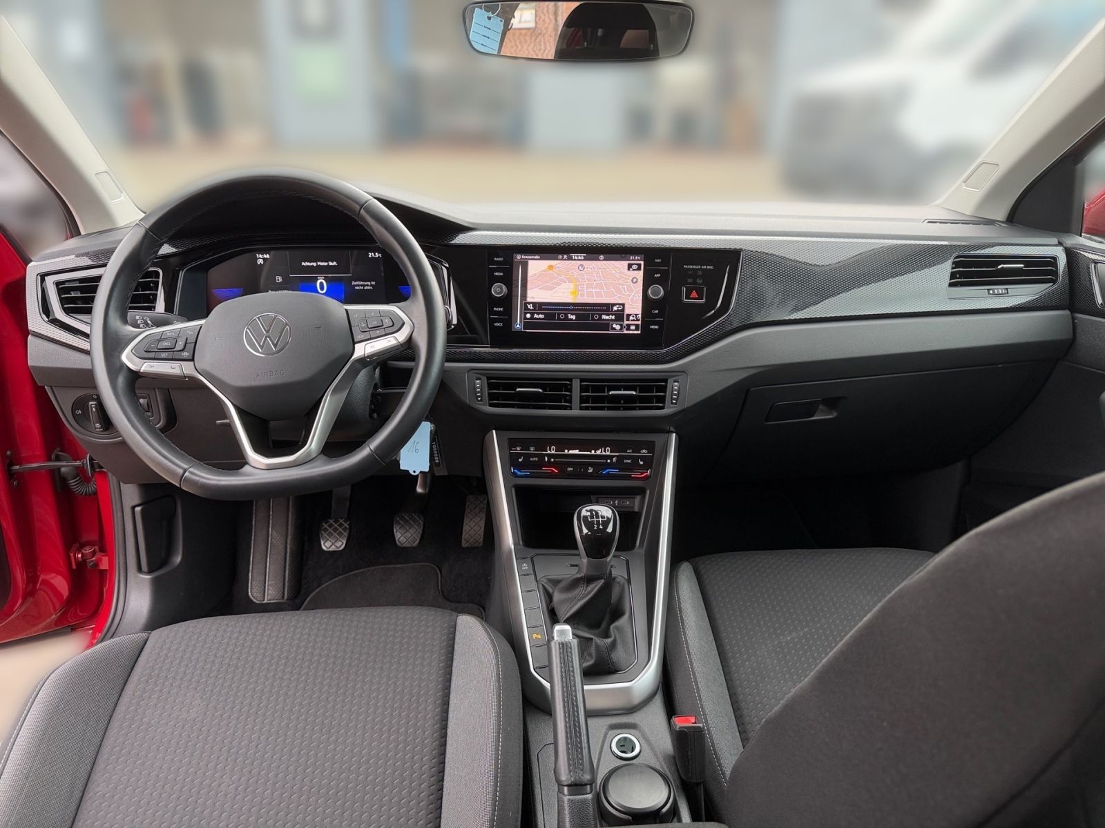 Fahrzeugabbildung Volkswagen Taigo 1.0 TSI Life *GJR*SHZ*CARPLAY*