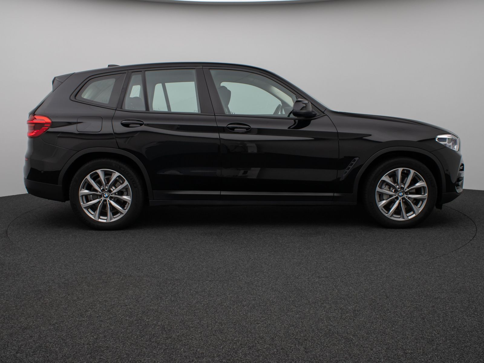Fahrzeugabbildung BMW X3 xD30e Kamera DAB HiFi Lenkrhzg Komfort Alarm