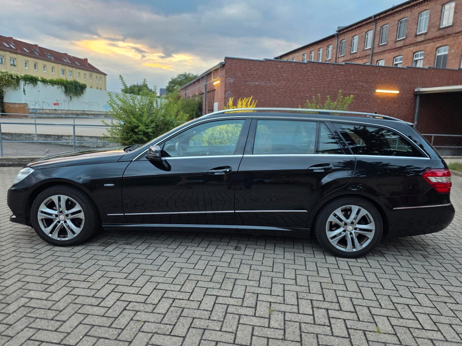 Mercedes-Benz E300 2010 — photo 6