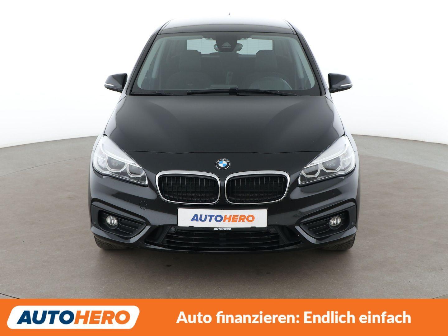 BMW 220i Gran Tourer Advantage Aut.*NAVI*LED*PDC*