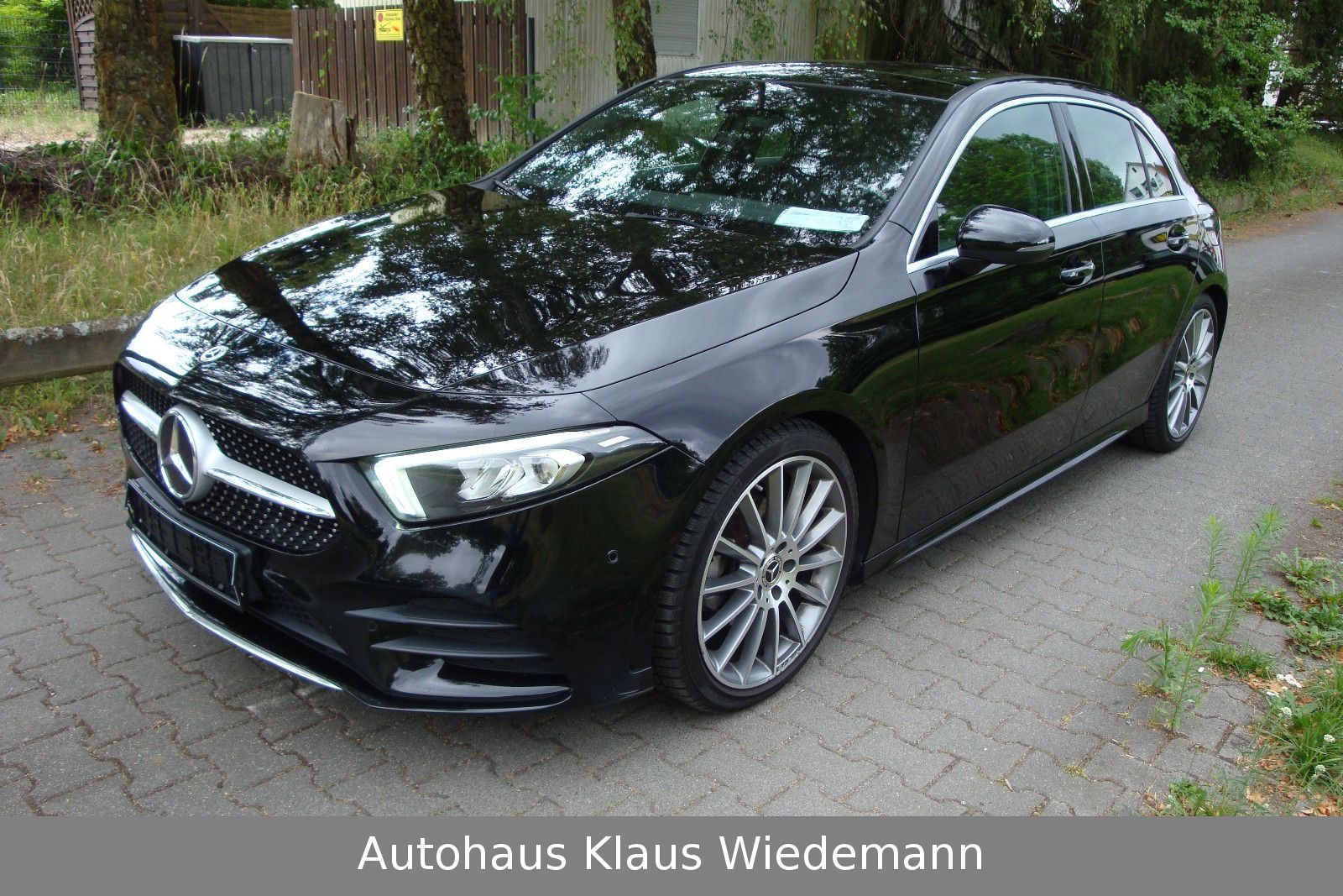 MERCEDES-BENZ A 180 AMG - 2.Hd./orig. 60 TKM