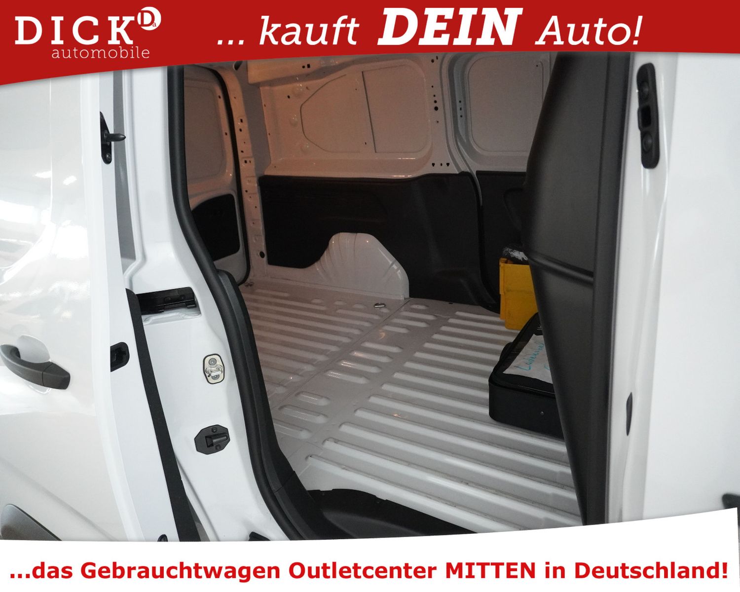 Fahrzeugabbildung Opel Combo Electr XL CLIMATR+NAV+KAM+AHK+SHZ+TEMP+MFL