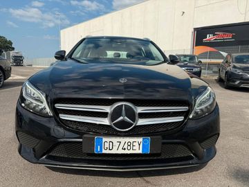 Mercedes C 200 - 4