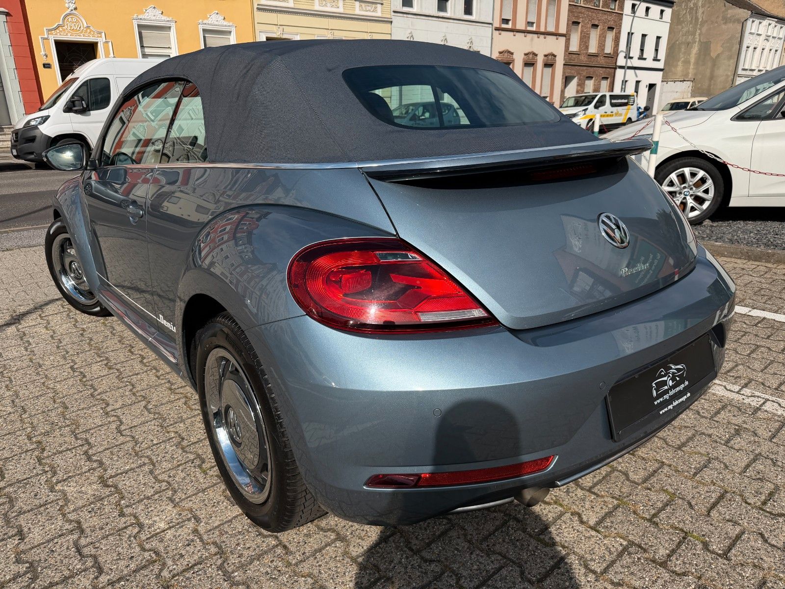 Fahrzeugabbildung Volkswagen Beetle Cabriolet SONDERM. DENIM AUTOM. SCHECKH.