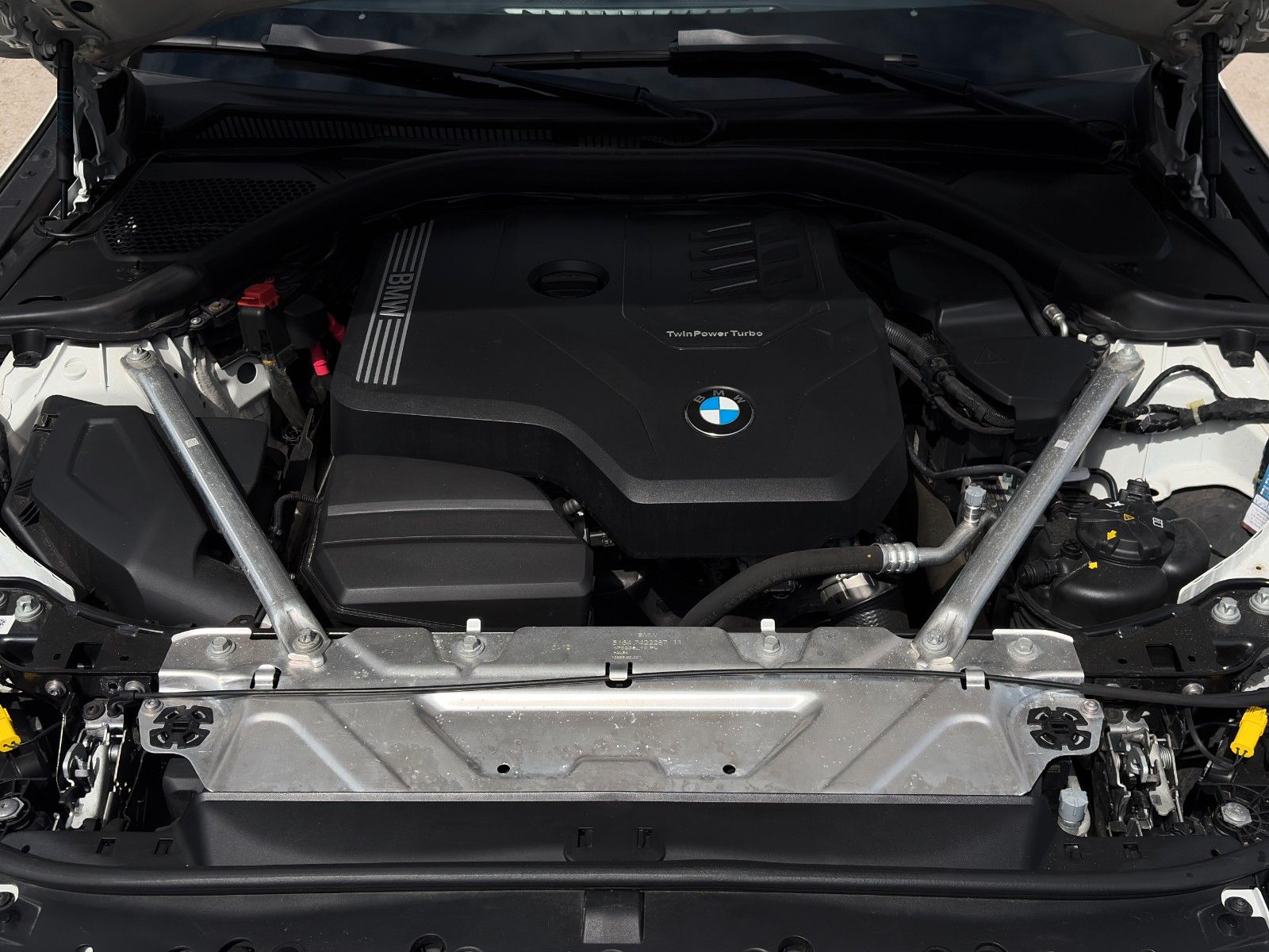Fahrzeugabbildung BMW 420i Cabrio Aut. Memory Leder CAM HiFi AHK