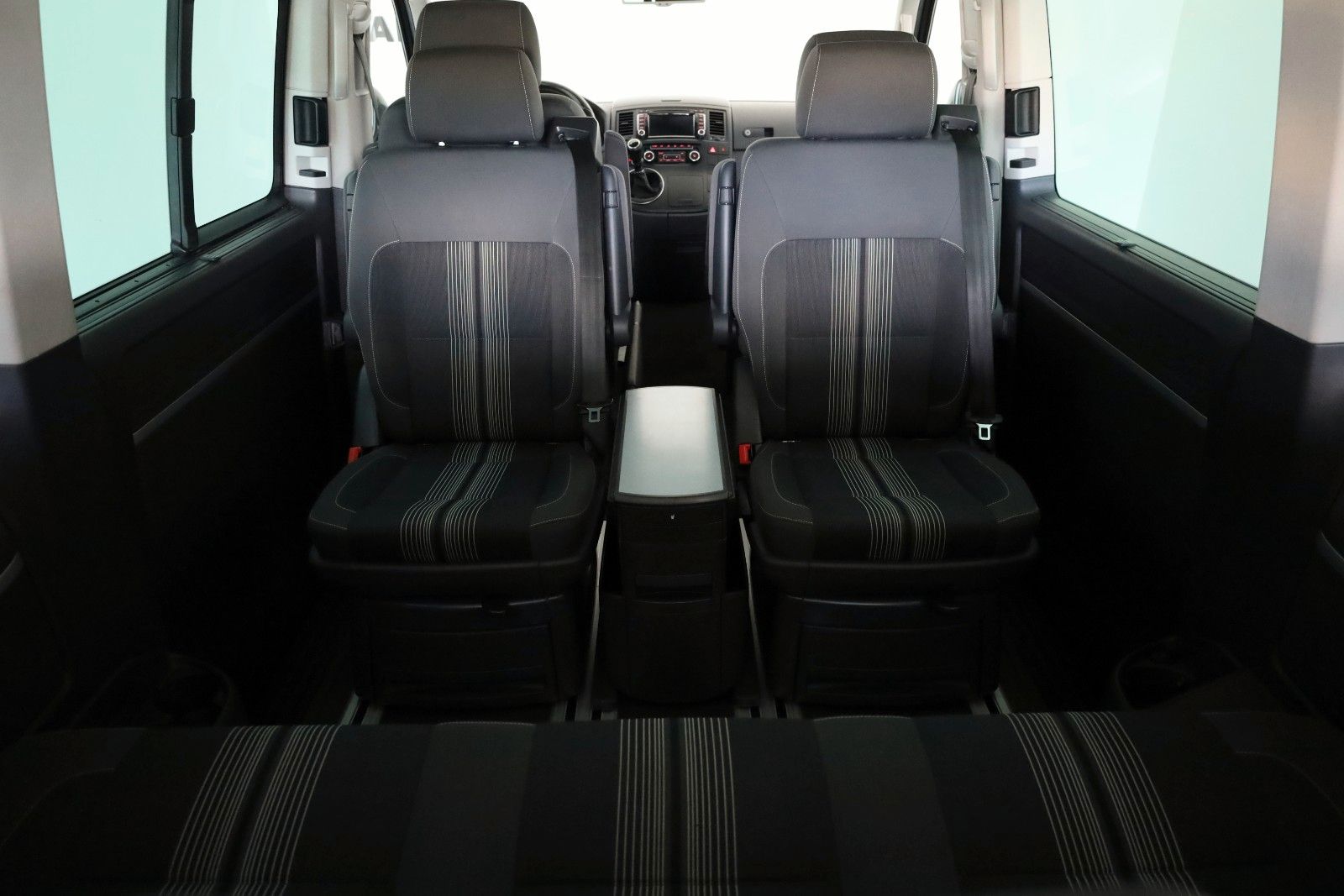 Fahrzeugabbildung Volkswagen T5 Multivan 4M Match 7 Sitzer,Navi,Xenon,SH,AHK