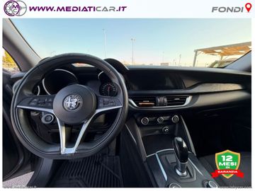 Alfa-Romeo Stelvio - 9