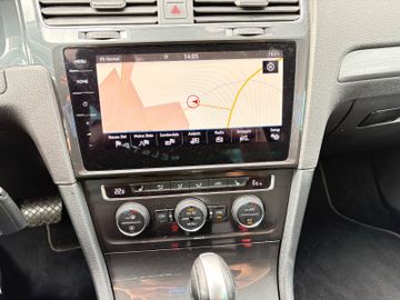 Volkswagen Golf - 9