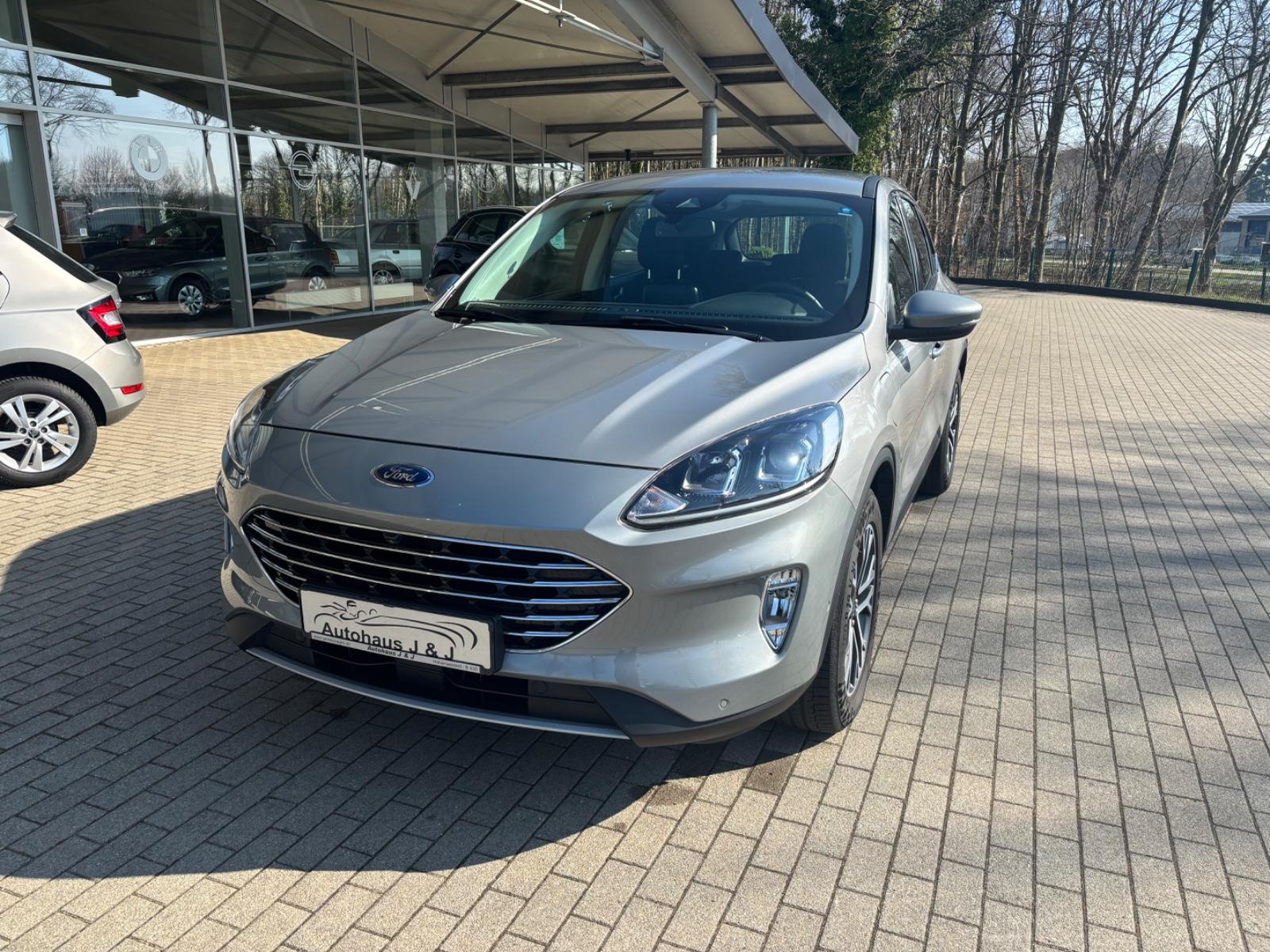 Ford Kuga Plug-In Hybrid Titanium AHK/BLIS/APP/LED