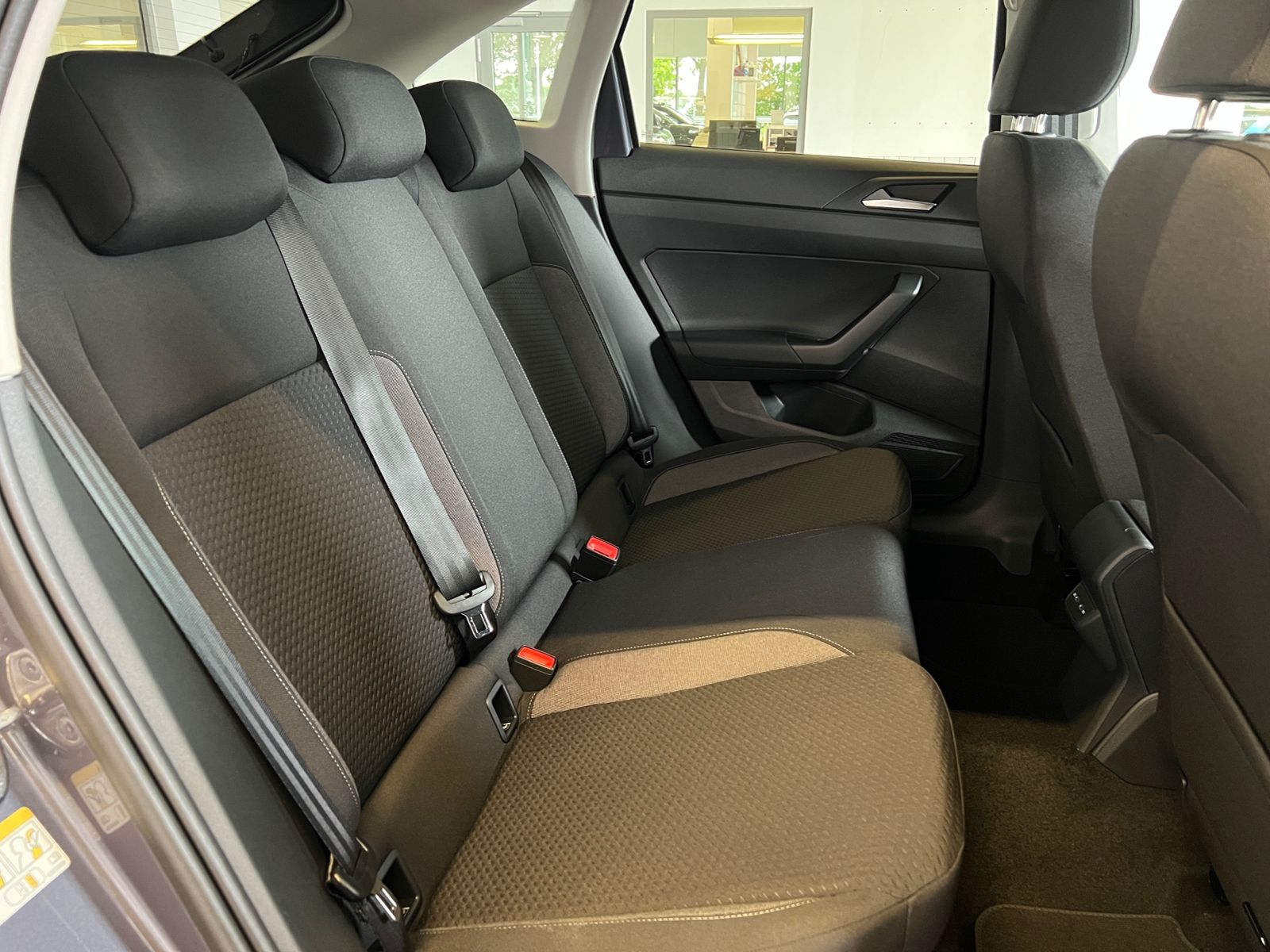 Fahrzeugabbildung Volkswagen Taigo Life 1.0 TSI DSG *Matrix,LED,ACC,Kamera,17