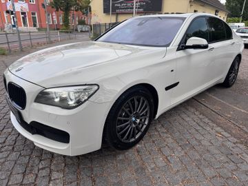 BMW 730 - 1