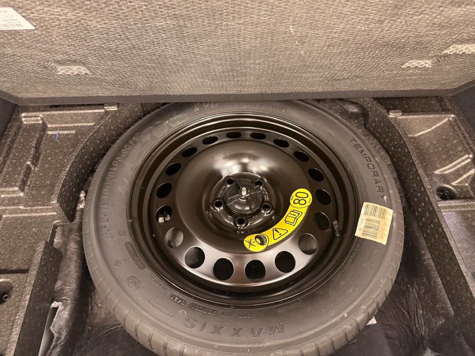 Fahrzeugabbildung Ford Kuga ST-Line X / LED / KAMERA / 25TKM