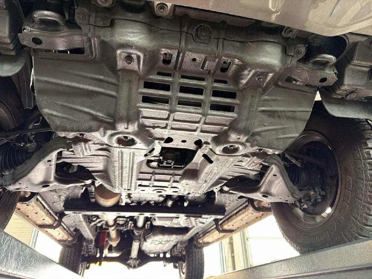 Fahrzeugabbildung Toyota Hilux Double Cab Invincible 4x4