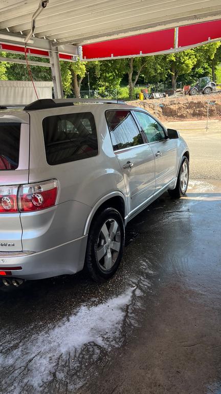 GMC Acadia