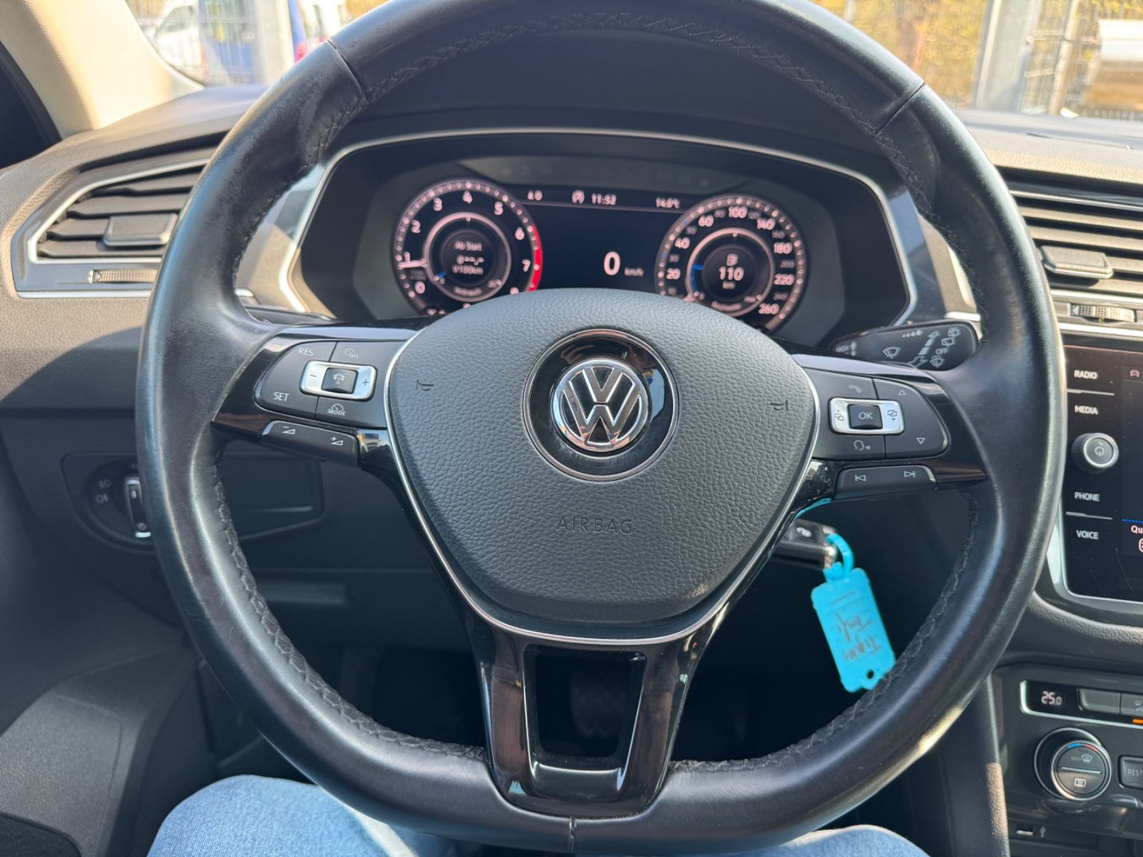 Fahrzeugabbildung Volkswagen Tiguan Highline BMT/Start-Stopp 4Motion LED+Kame