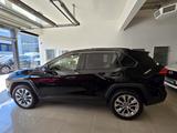 Toyota RAV 4 Hybrid 4x4 Lounge *NAV*SB*LEDER*360° - Toyota RAV 4 in Duisburg