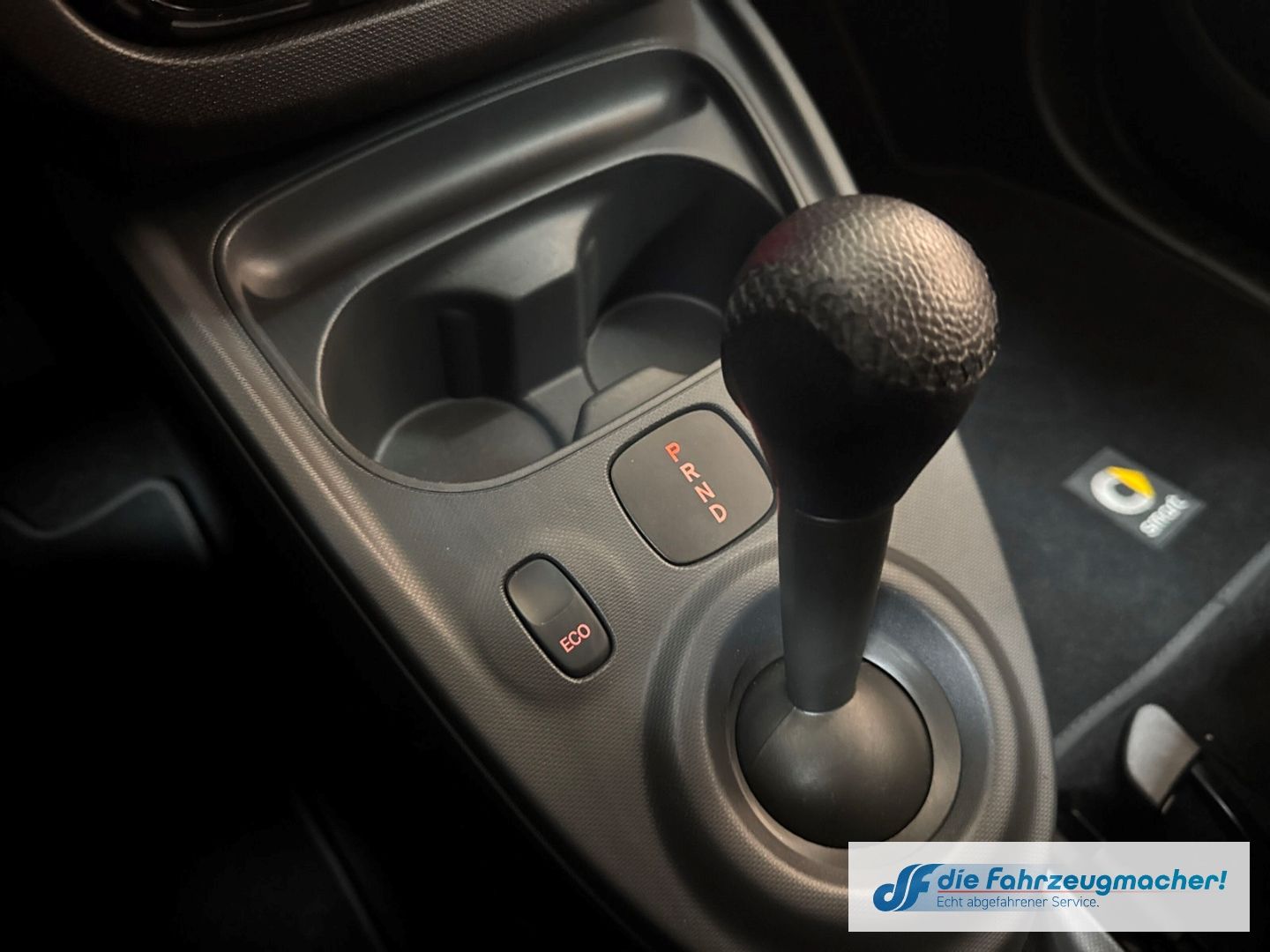 Fahrzeugabbildung Smart fortwo coupe electric drive EQ Navi Klimaautom K