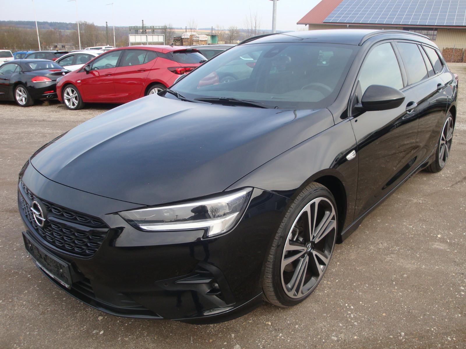 Opel Insignia B Sports Tourer Ultimate 4x4