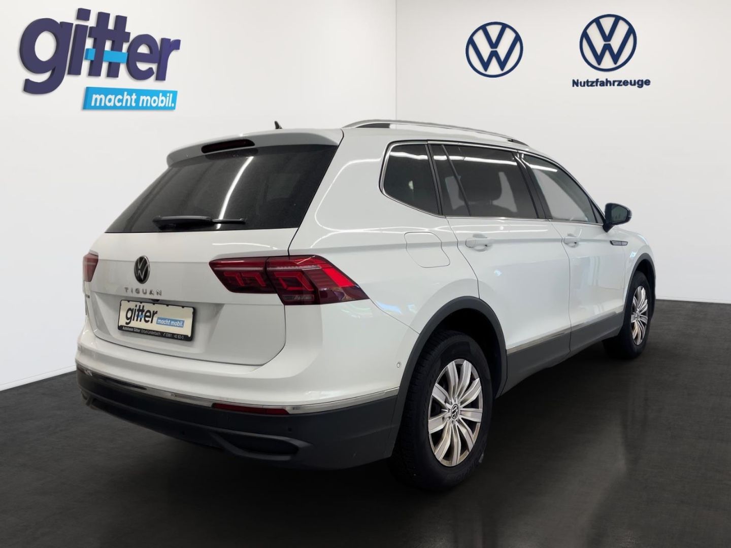 Volkswagen Tiguan Allspace LIFE MATRIX AHK R.CAM NAVI ACC D imagem 3