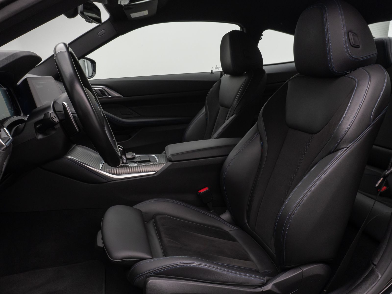 Fahrzeugabbildung BMW M440d xD Coupé Laser 360°HUD DAB H/K Komfort ACC