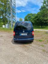 Volkswagen Caddy TSI Trendline Behindertengerechte-Rampe - gebrauchte VW Caddy aus dem Jahr 2011