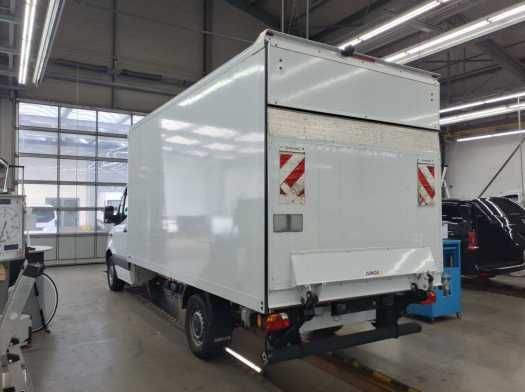 Fahrzeugabbildung Mercedes-Benz Sprinter 317 Koffer LBW 4.325 Navi RFK SHZ Klima