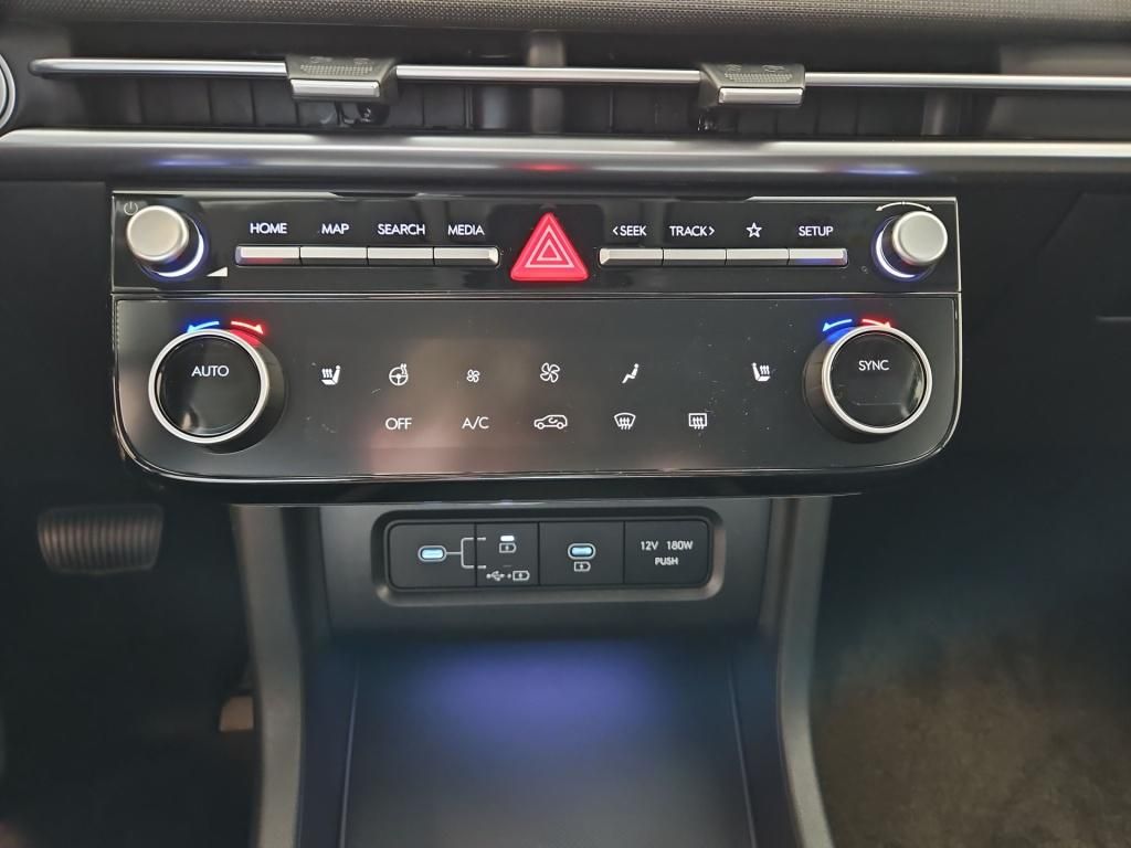 Fahrzeugabbildung Hyundai TUCSON 1.6 T-GDI 4WD 7-DCT Trend MATRIX el.Heck