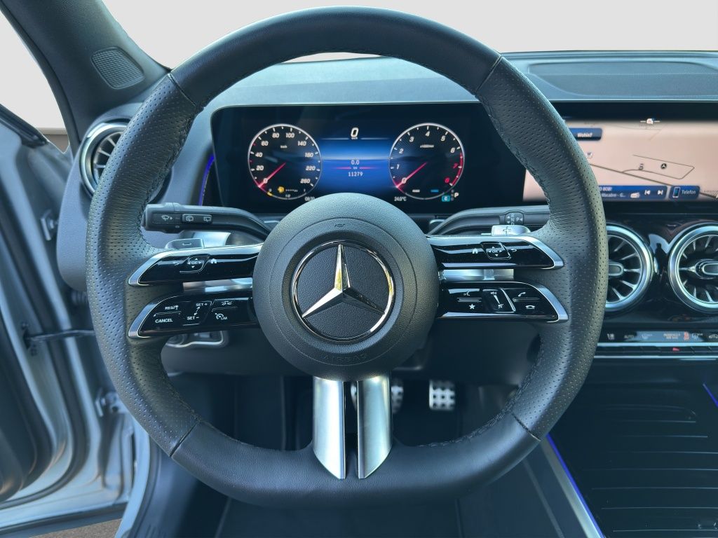Fahrzeugabbildung Mercedes-Benz GLB 200 AMG*NIGHT*AHZV*K-GO*TOTWINKEL*AMBIENTE*