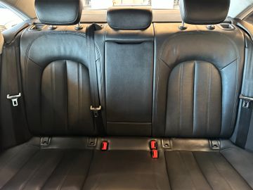 Audi A6 Lim. 3.0 TDI quattro *2. Hand*LED*Kamera*Navi