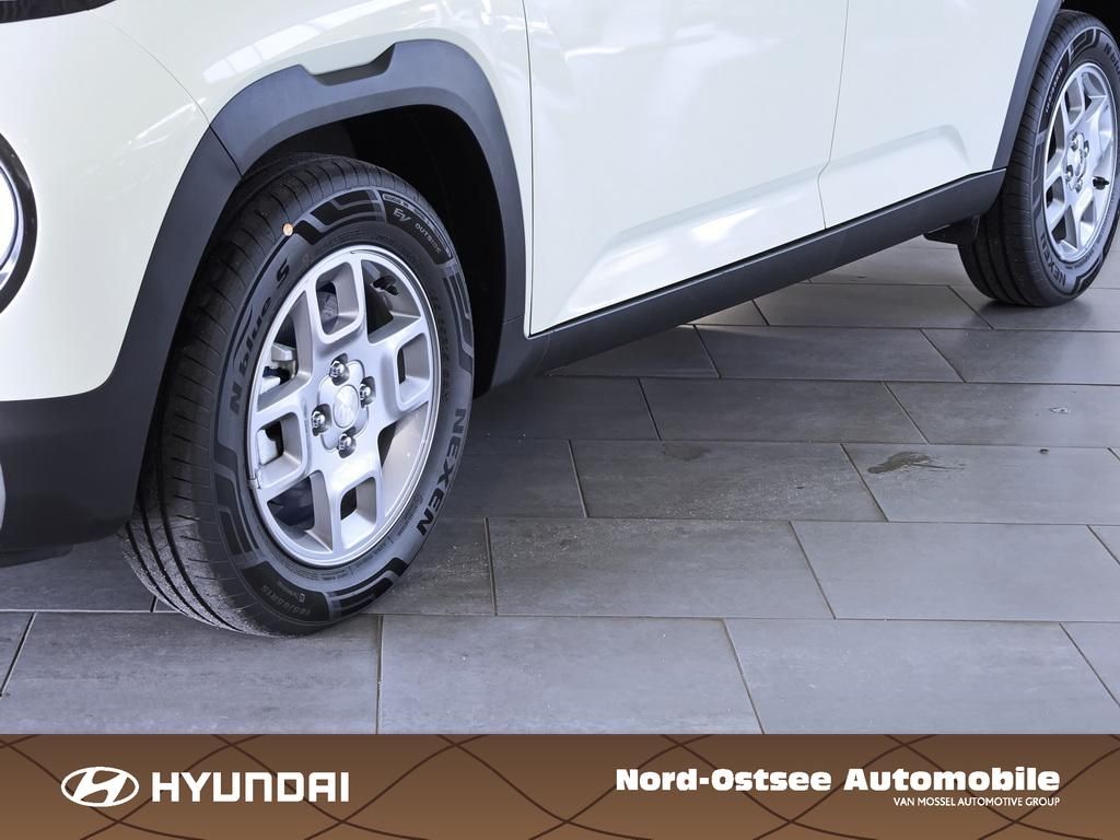 Fahrzeugabbildung Hyundai INSTER TREND Effizienz-P Dachreling Design SchM