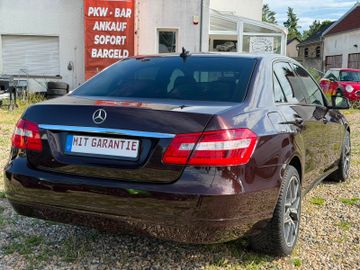 Mercedes E 220 - 7