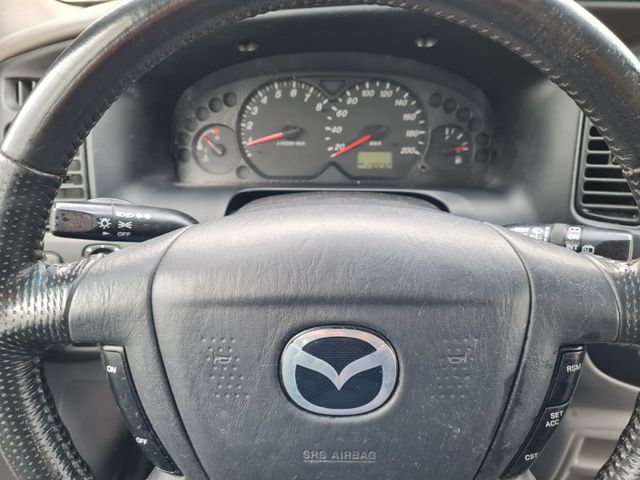 Mazda Tribute 2.0 Comfort 4x4 Bild 8