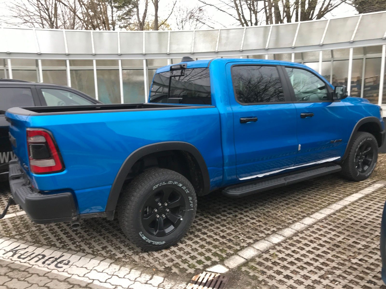Fahrzeugabbildung Dodge RAM 1500 Crew Cab Rebel Night 3.6