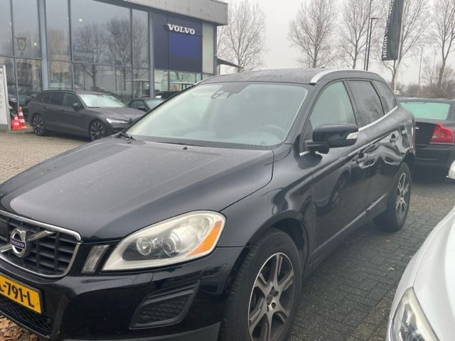 Volvo XC60 Summum AWD 2.4