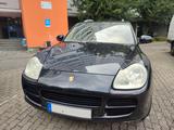 Porsche Cayenne  S Turbo  - Porsche Cayenne aus 2005: Turbo
