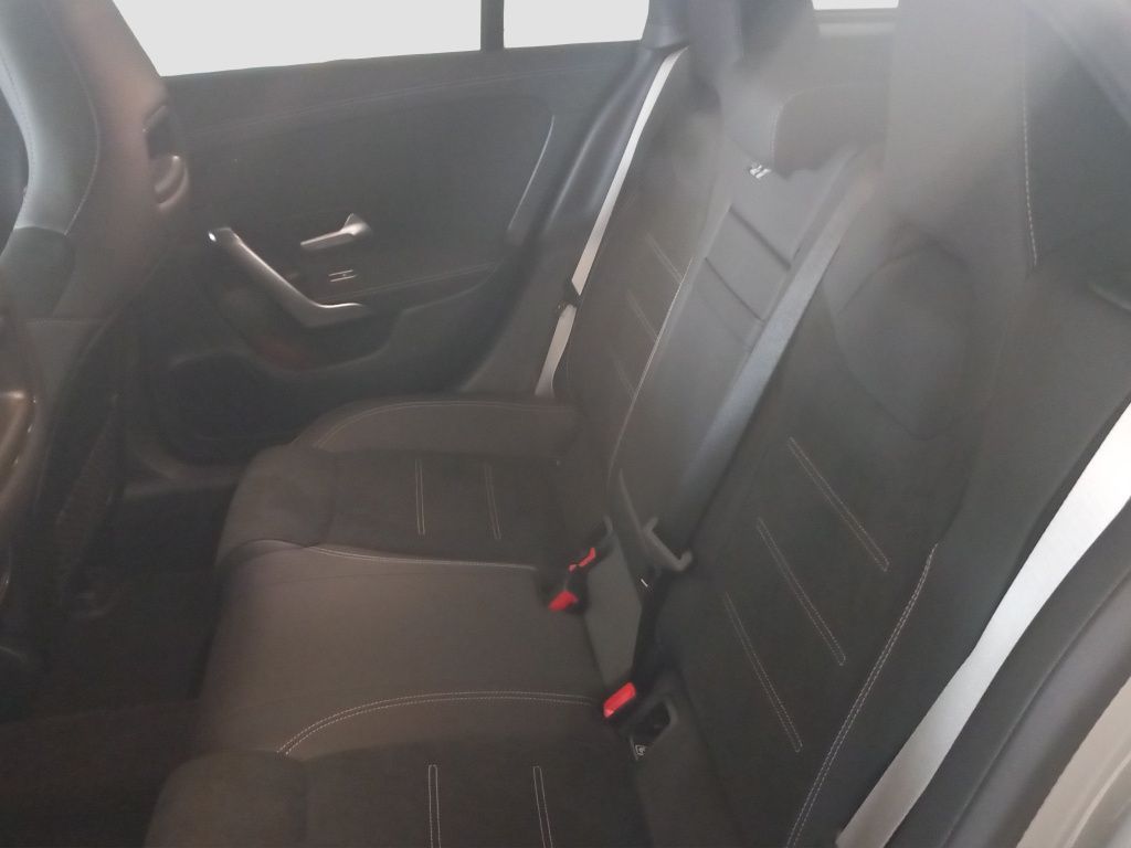 Fahrzeugabbildung Mercedes-Benz CLA 200 Shooting Brake AMG*Night*Navi*Pano*360°