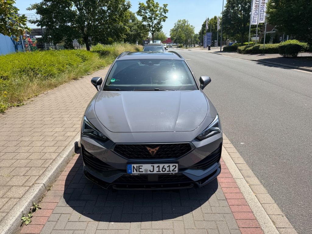 Image of Cupra Leon