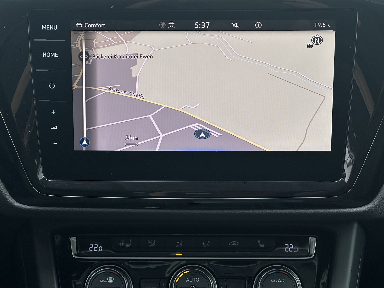 Fahrzeugabbildung Volkswagen Touran 2.0 TDI DSG Highline NAV+LED+AHK+KAM+PANO