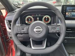 Fahrzeugabbildung Nissan Qashqai 1.3 DIG-T Tekna 4x4 BOSE HEAD-UP-DISPLAY