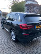 BMW X3 xDrive20i Luxury Line AT Luxury Line - BMW X3: Luxury Line